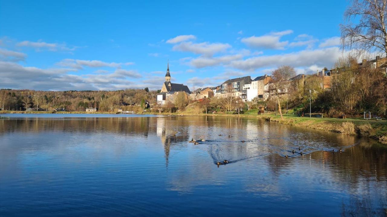 Le Salmoyard, Studio Au Bord Du Lac A فيلسالم المظهر الخارجي الصورة